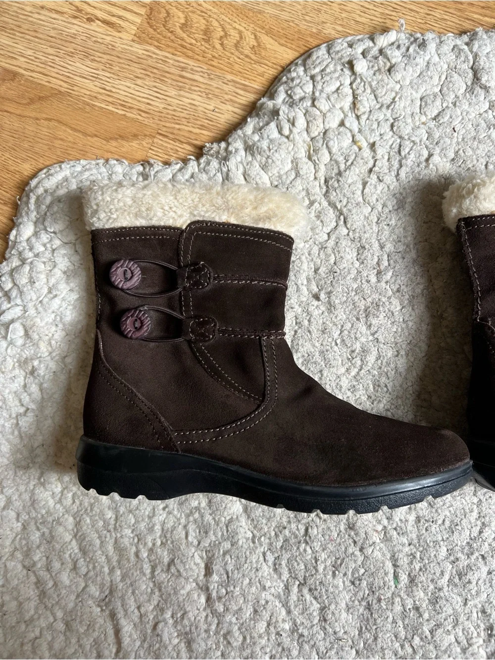 Clarks Dark Brown Suede Shearling Winter Boots